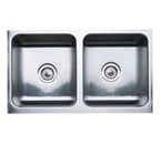 Blanco Magnum Undermount 32" Equal Double Bowl Sink With Apron