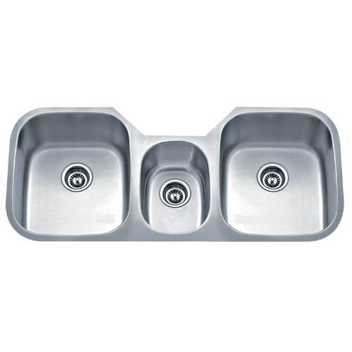 Wells Sinkware 18 Gauge Undermount Triple-Bowl Stainless Steel Kitchen Sink Package SSU4621-979-1